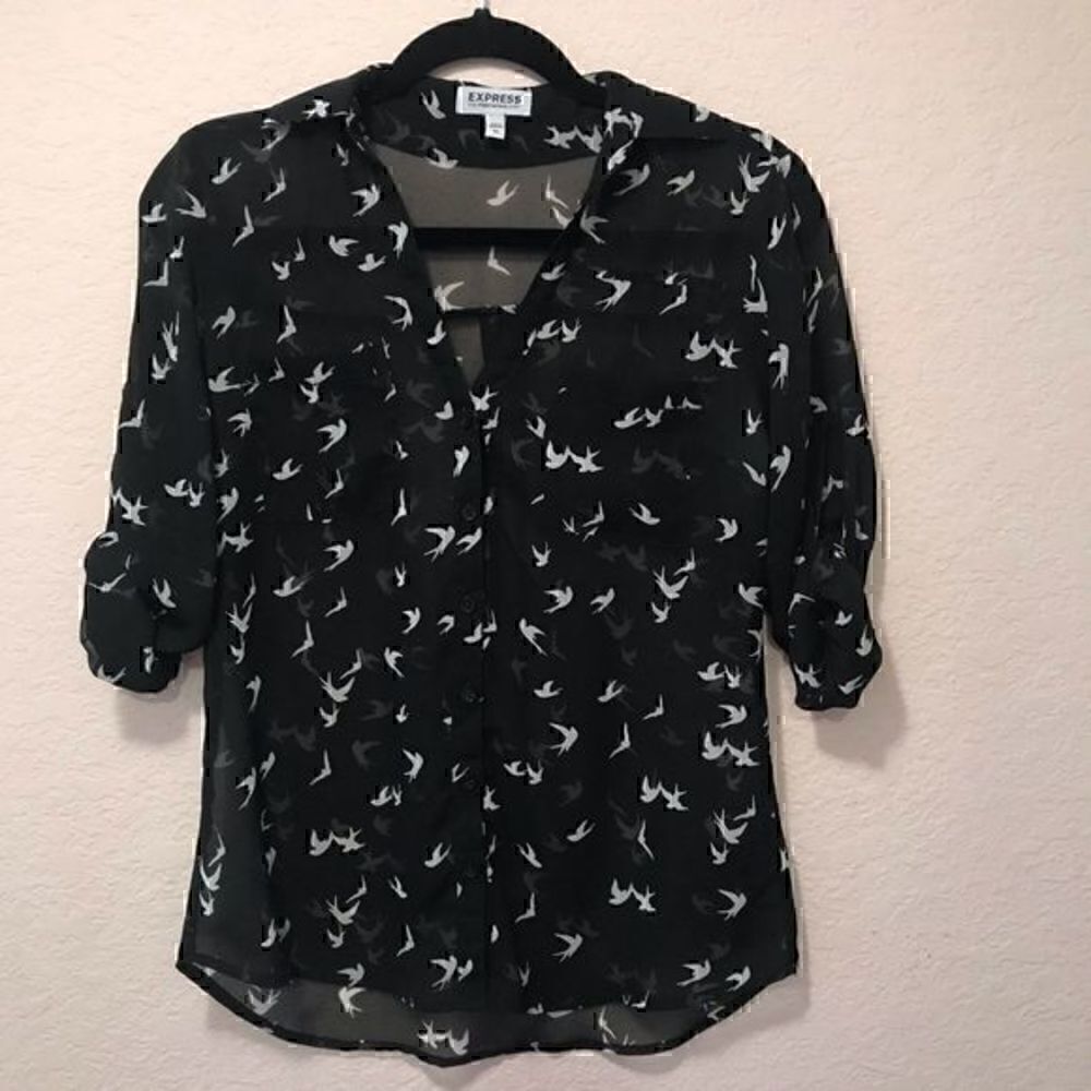 *30off3*
NWOT. Express Portofino Black Shirt rollup sleeves - Picture 4 of 7